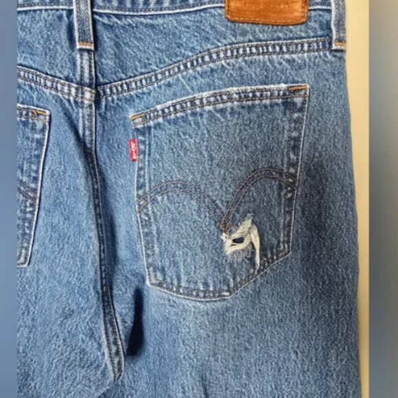 # 184 Womens Levis Wedgie Straight Jeans - Picture 2 of 8